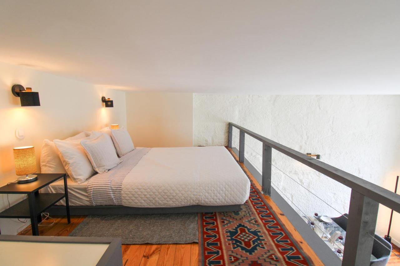 Cativo Mezzanine Loft Apartment Porto Luaran gambar
